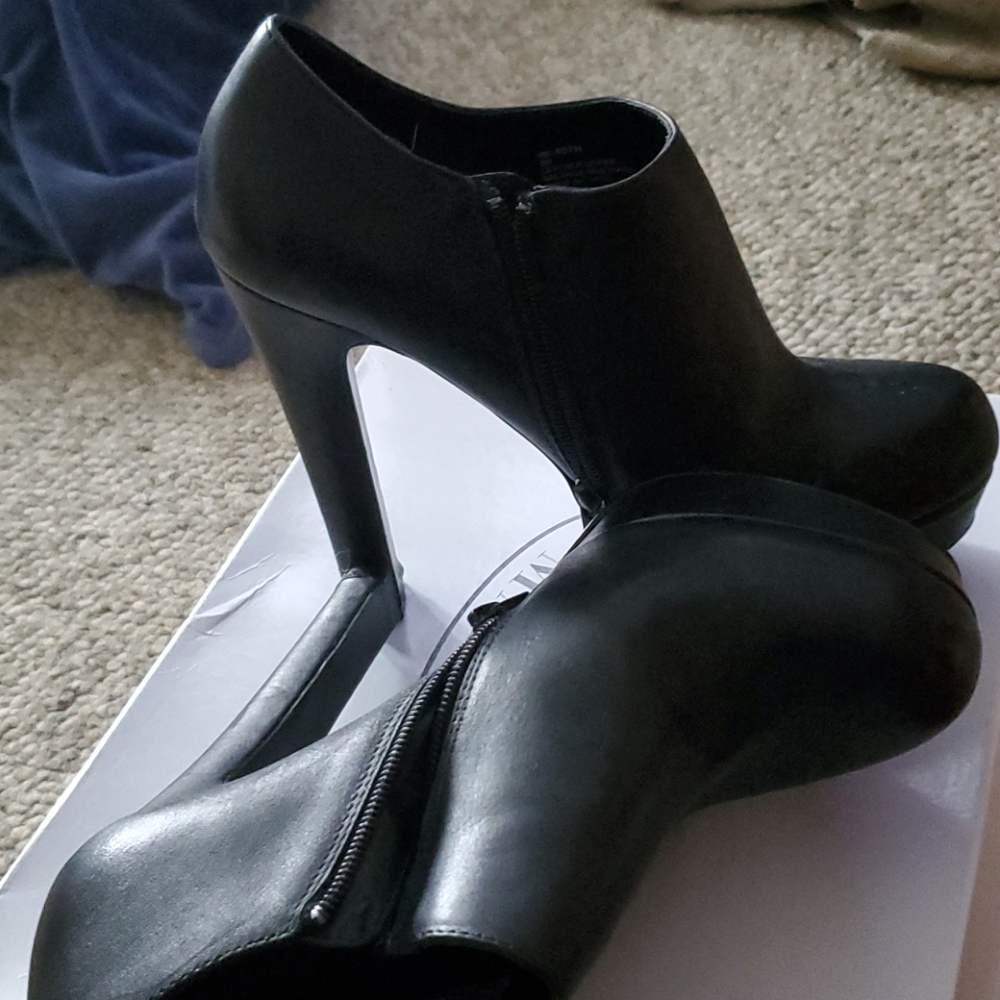 Booties leather